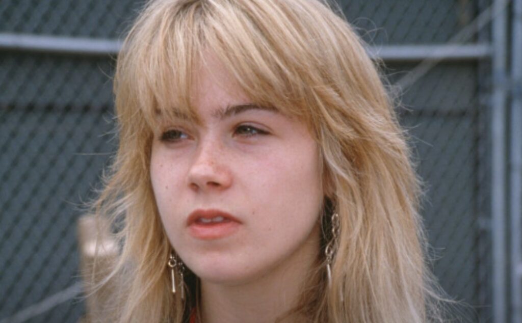 Christina Applegate always looks great, and her No-Makeup photos prove that