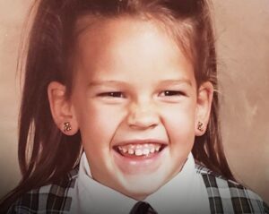 This girl grew up in a trailer park and dropped out of school to chase her dream of becoming an actress. While homeless and living in a car with her mom, she refused to give up