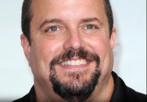 With heavy hearts, we announce the passing of this extraordinary singer. When you find out who he is, you will cr…