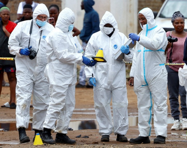 Nine people dead and others injured after mass shooting at pub