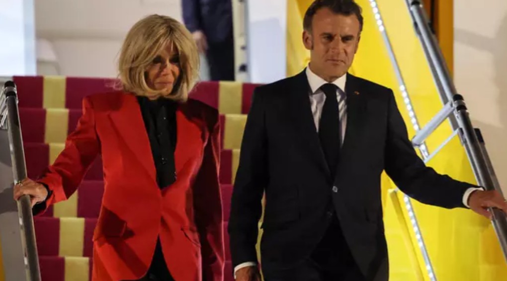 Lip reader ‘reveals’ what French President Macron’s wife said to him just moments after ‘slapping’ him