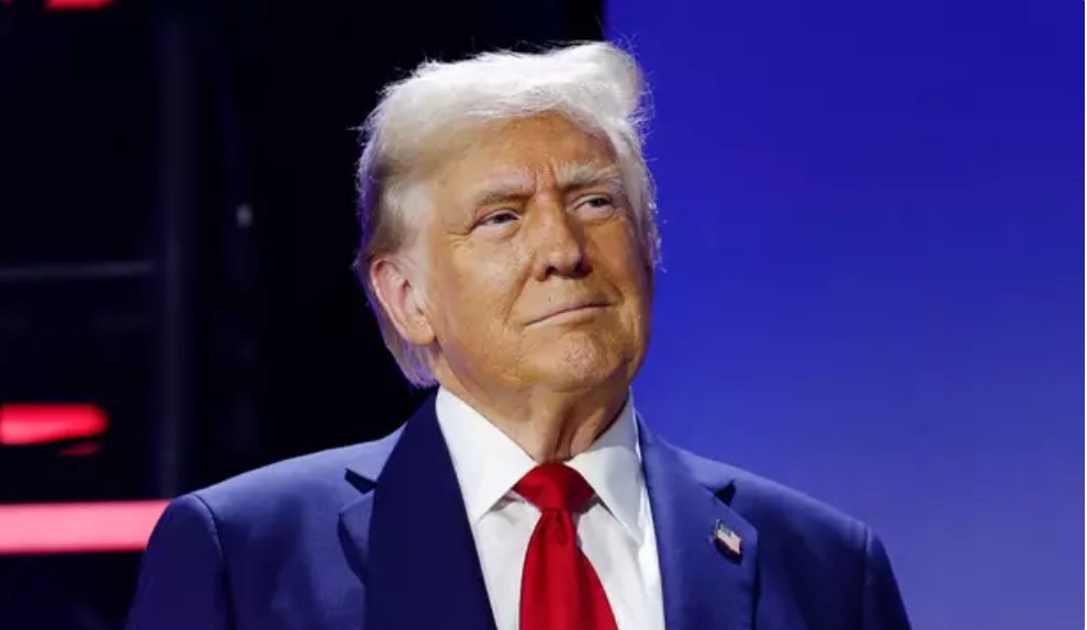 People point out major issue as Trump reportedly preparing to accept ‘$400,000,000 palace in the sky’ as gift