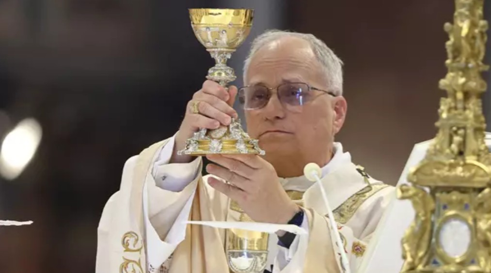 People losing it after spotting ‘surreal’ detail in Pope Leo’s outfit during mass