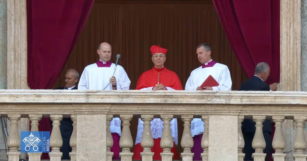 New pope is revealed: The 267th pontiff is named as cardinal announces ‘Habeus Papam!’ in front of thousands of cheering Catholics