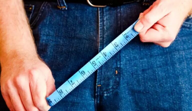 Doctor says one body part can predict penis size