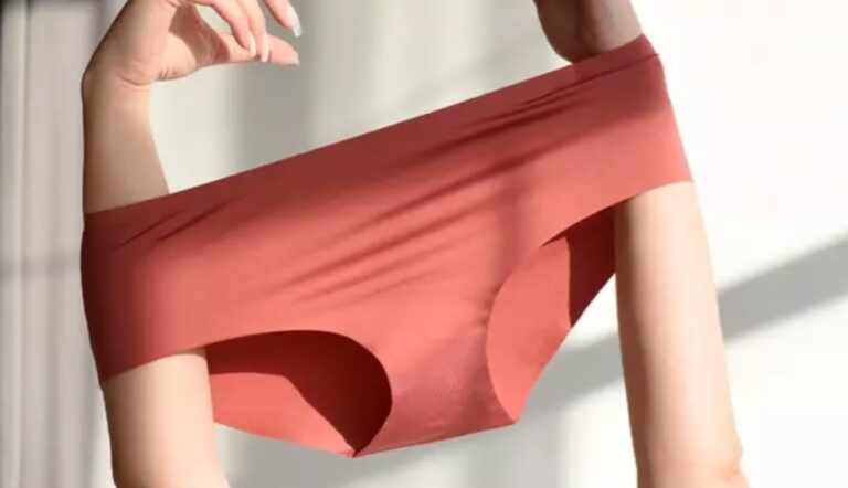 People are left shocked as small ‘pocket’ in women’s underwear is finally explained
