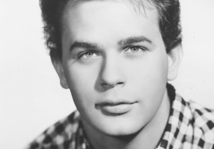 Renowned hitmaker and teen favorite passes at the age of 82