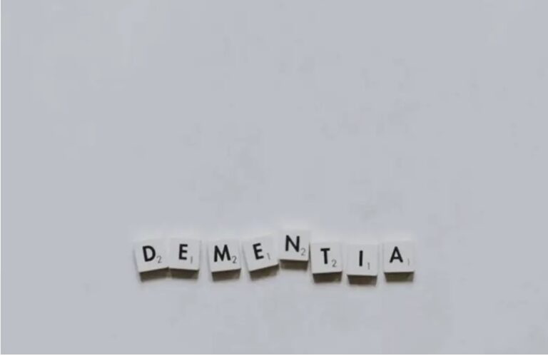 Researchers explore possible connection between a widely used drug and dementia risk