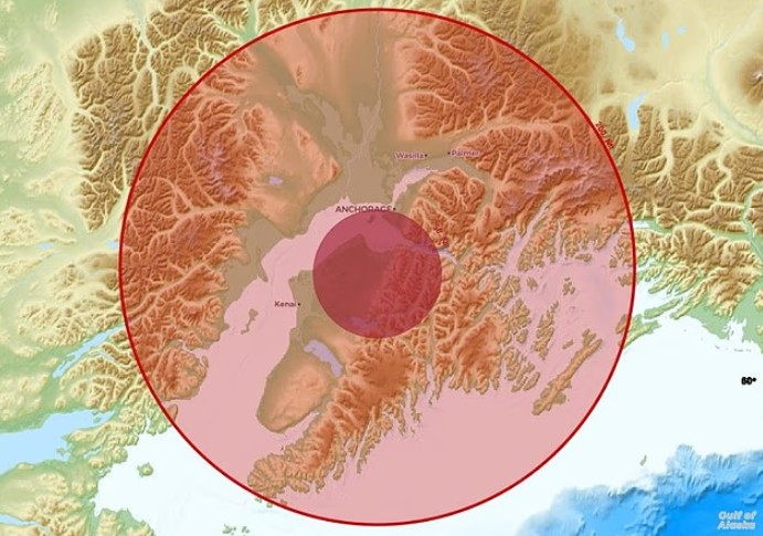 Powerful earthquake shakes 300,000 residents