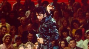 Look closely, and you’ll see it! When I saw it, it gave me chills…