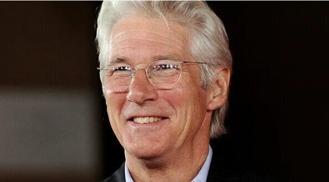 “Richard Gere’s Stunning Son:” At 24, He’s Making Waves with His Handsome Looks and Charismatic Smile—Will He Prove the Skeptics Wrong?