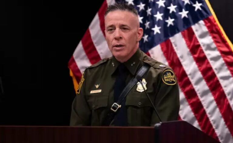 Border Patrol chief praises agents who killed Alex Pretti and suggests they were victims