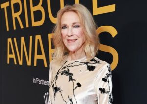 Catherine O’Hara’s last post 😨 This photo broke thousands of minds — once you see the detail, there’s no going back