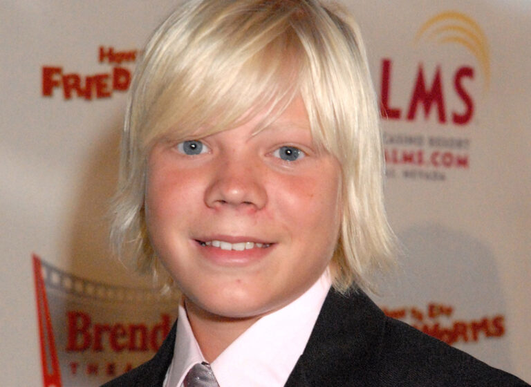 Former child star dead at 33 after medical emergency