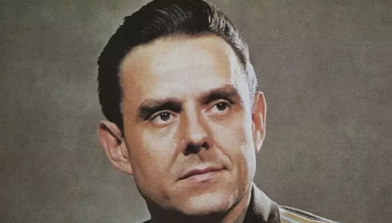 Cosmonaut’s chilling last words in final transmission as he fell to his death from space