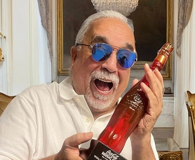 Legendary musician dies aged 75 as family share heartbreaking tributes