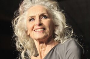 ICON DEAD 😭💔 With heavy hearts, we announce the passing of this groundbreaking woman