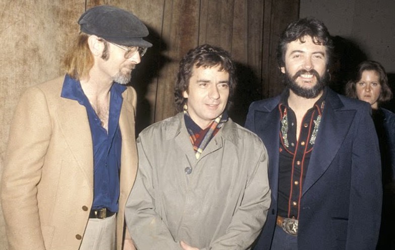 Rock legend dies at age 85 after tragic heart complications