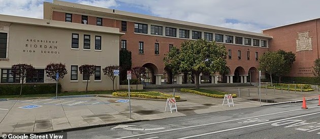 School battling outbreak as students infected with deadly lung disease