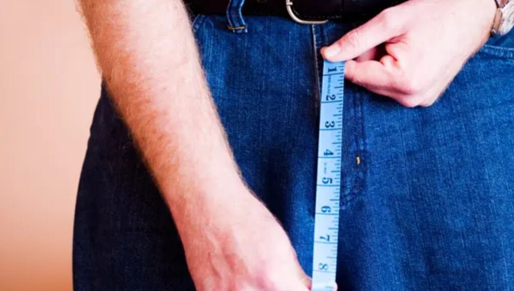 Doctor shares visible body part that can give away size of penis