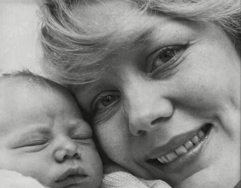 British pop legend passes away aged 99