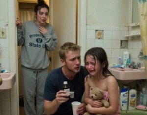 My 5-year-old daughter took baths with my husband. She always stayed in there for more than an hour. I asked her, “What are you doing in there?” She looked down with tears in her eyes, but didn’t answer. The next day, I secretly peeked into the bathroom and immediately ran to the police.