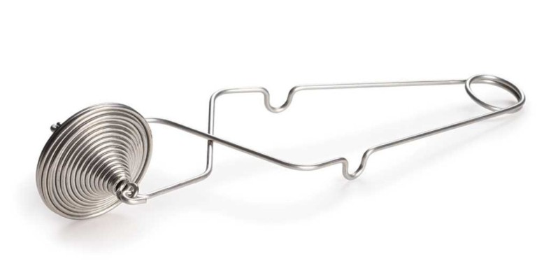 The Forgotten Kitchen Tool from Grandma’s Era