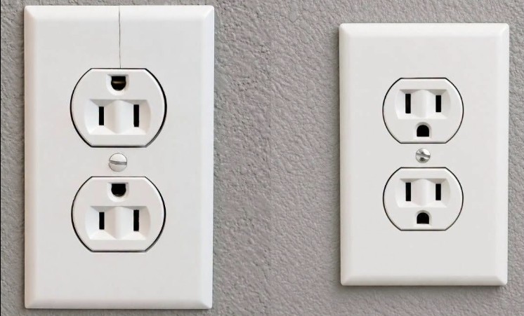 Why Some Outlets Are Installed “Upside Down”: A Small Secret Many People Don’t Know