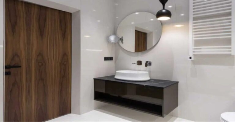 Is It Better to Leave the Bathroom Door Open or Closed After Taking a Shower or Bath?