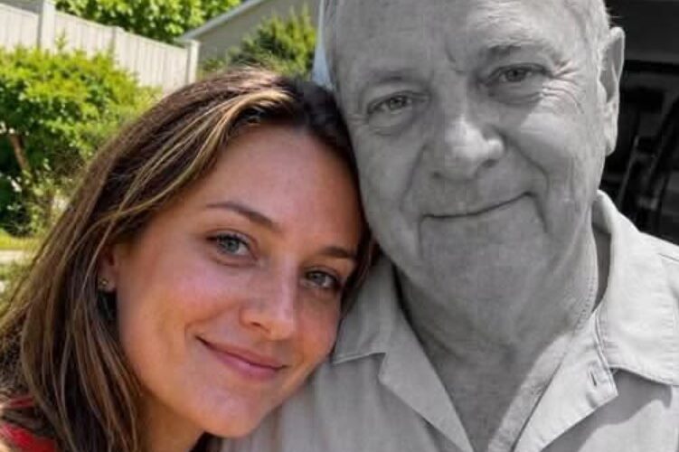 My dad’s final wish was for me to open his garage in front of the whole family—what was inside made my brother go pale