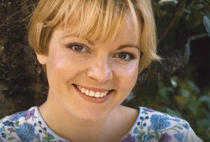 With heavy hearts, we announce the passing of this beloved actress who gave us so much…