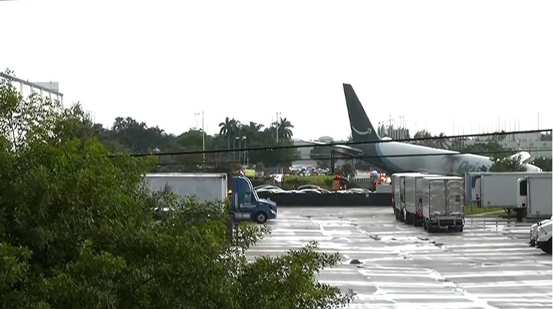 Landing Turned Into a Tragedy: Plane Operated by a Well-Known Company Crashes, Leaving Many Dead and Injured